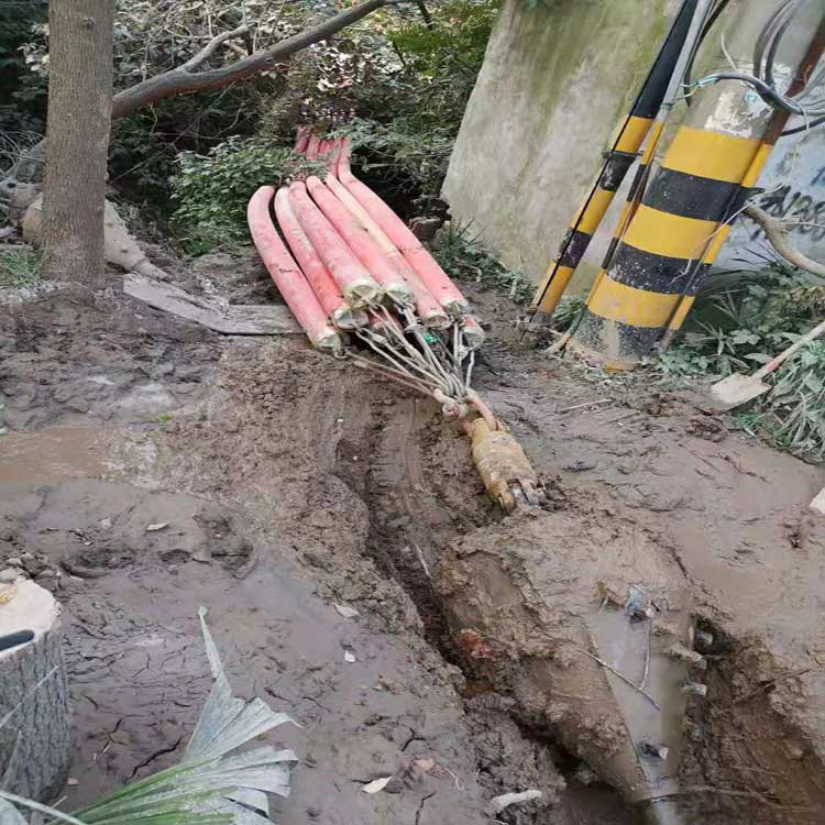 上海武汉自动弧焊拖拉管